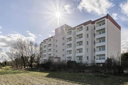 1-Zimmer Wohnung mit Einbauküche und Balkone 1 zimmer