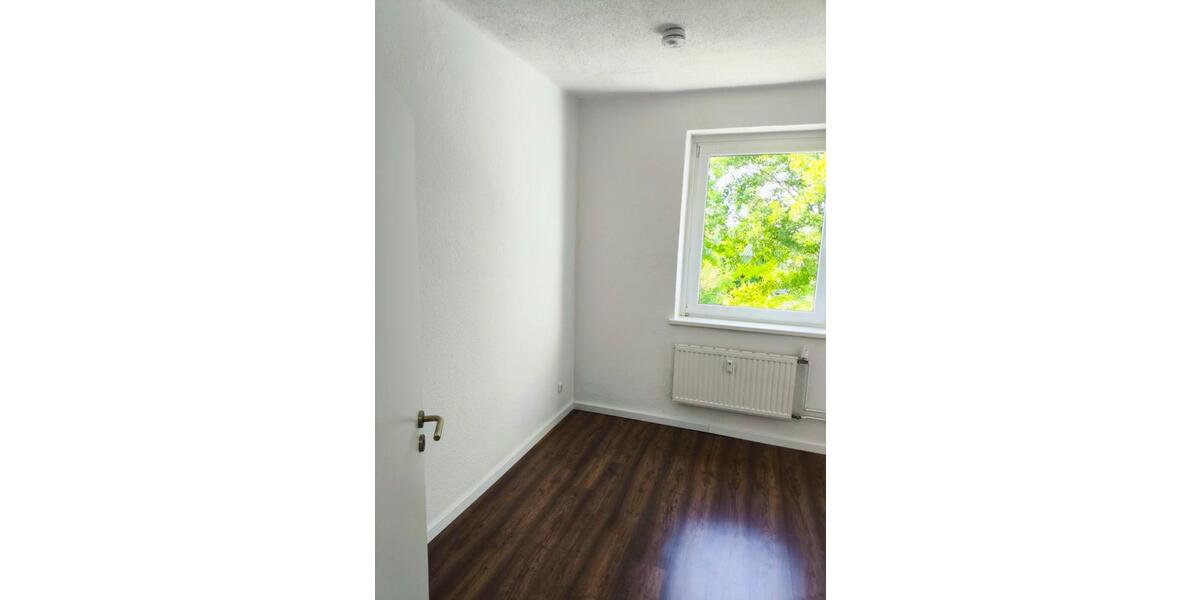 Etagenwohnung Crivitz - 3 Zimmer, 65 m&sup2;, 552&euro; | Angebot:25642461