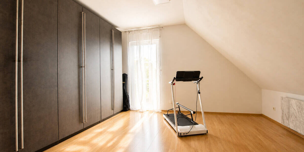 Einfamilienhaus Neutraubling - 5 Zimmer, 125 m&sup2;, 489.000&euro; | Angebot:26798749