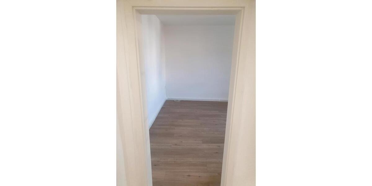Erdgeschoßwohnung Bördeland - 4 Zimmer, 90 m&sup2;, 486&euro; | Angebot:26365711