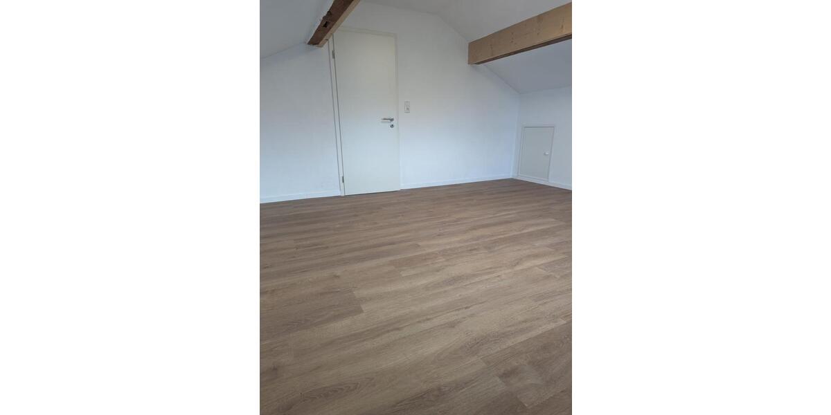Dachgeschoßwohnung Paderborn Univiertel - 2 Zimmer, 45 m&sup2;, 655&euro; | Angebot:26411510