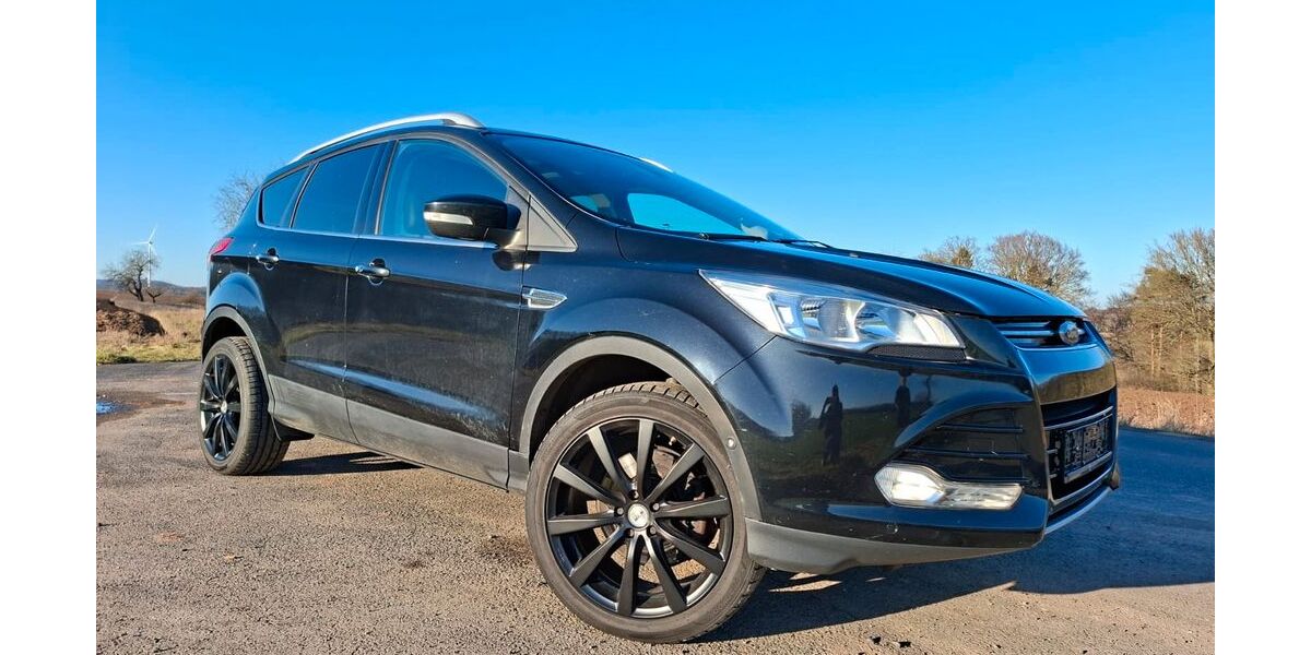 Ford Kuga 121.112 km 8.222 &euro; Unterbreizbach 36414