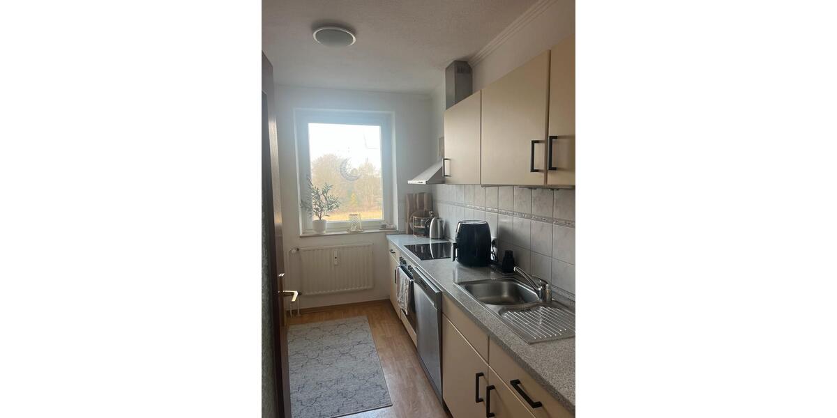 Etagenwohnung Preetz - 4 Zimmer, 96 m&sup2;, 1.300&euro; | Angebot:25381381