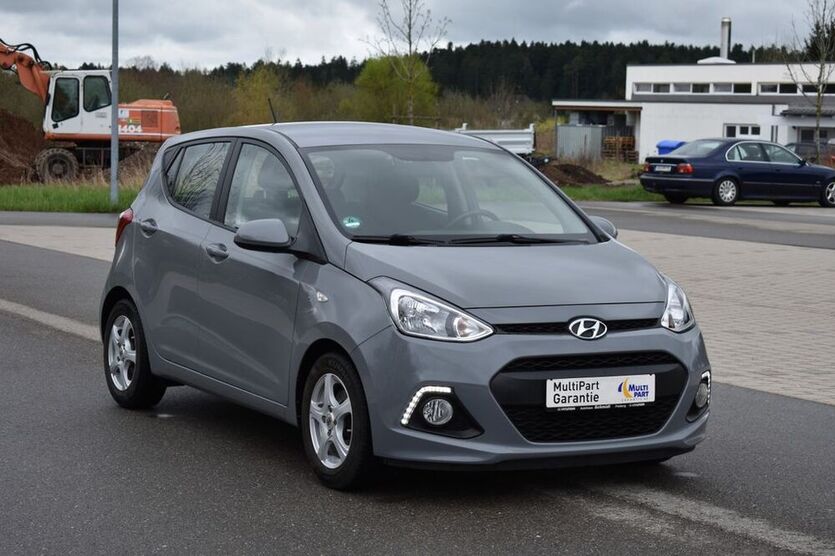 i10