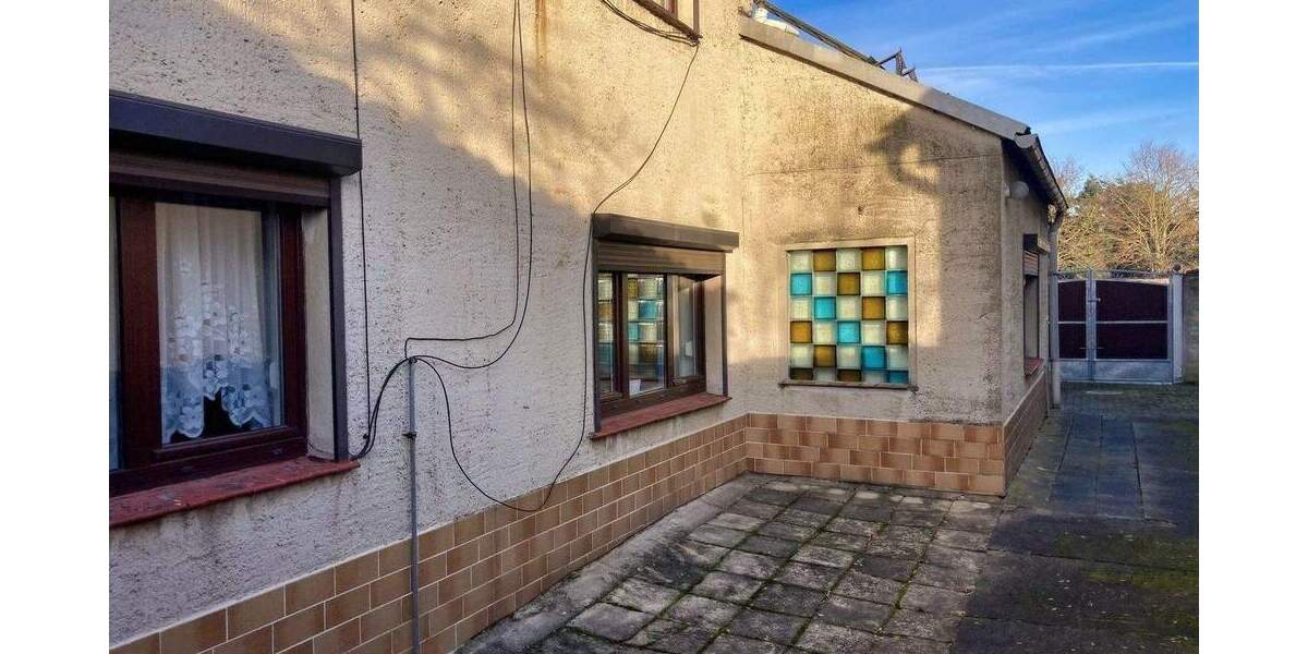 Einfamilienhaus Lutherstadt Eisleben Osterhausen - 5 Zimmer, 100 m&sup2;, 55.000&euro; | Angebot:25801944