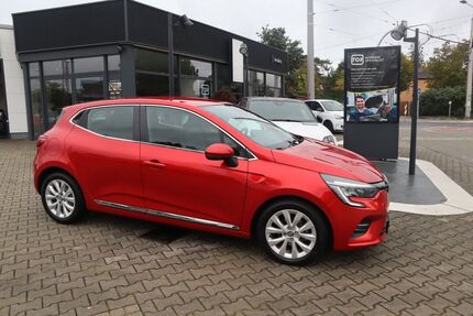 Renault Clio 17.990 km 14.490 € Dresden 01097
