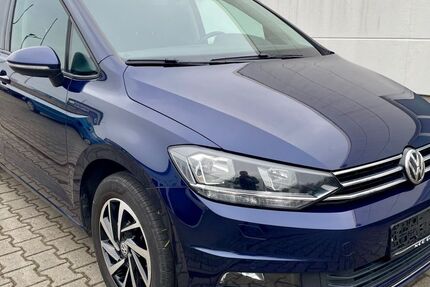 VW Touran 71.000 km 17.690 &euro; Görlitz OT Königshufen 02828