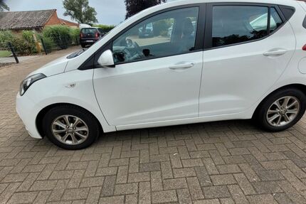 Hyundai i10 68.000 km 7.100 &euro; Thedinghausen 27321