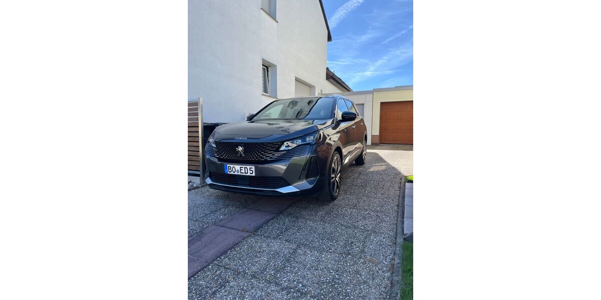 Peugeot 5008 136.000 km 22.500 &euro; Bochum 44869