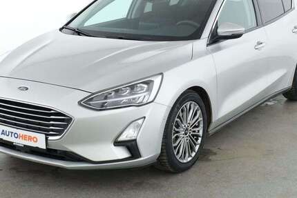 Ford Focus 35.369 km 14.540 &euro; Stuttgart 70195