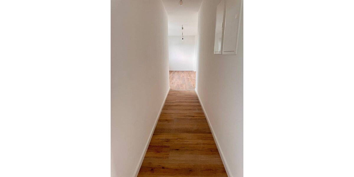 Etagenwohnung Offenbach am Main Hafen - 3 Zimmer, 82 m&sup2;, 1.350&euro; | Angebot:26450612