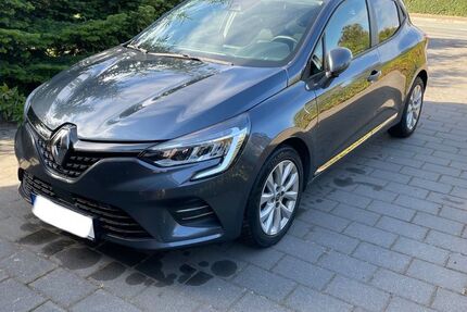 Renault Clio 47.000 km 11.400 € Itzehoe 25524
