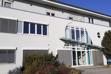 Büro in Zwenkau 4.212,75 € 561.7 m² zimmer