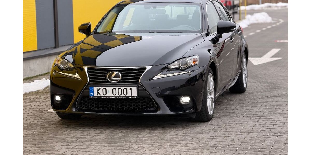 Lexus IS 200 90.000 km 17.000 &euro; Krakow 30-79