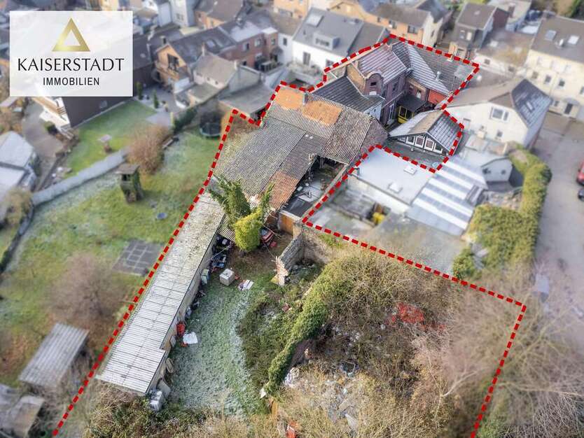 Haus zum Kaufen in Eschweiler 249.000 € 290 m²