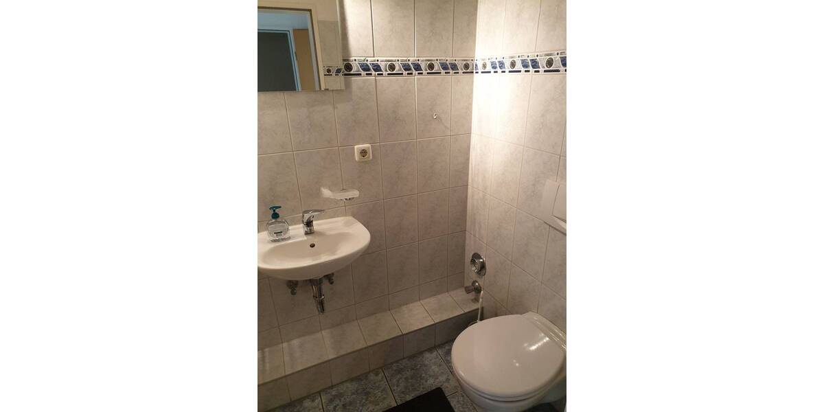 Etagenwohnung Neumünster Innenstadt - 3 Zimmer, 74 m&sup2;, 600&euro; | Angebot:25796592
