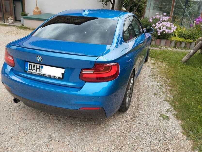 220
