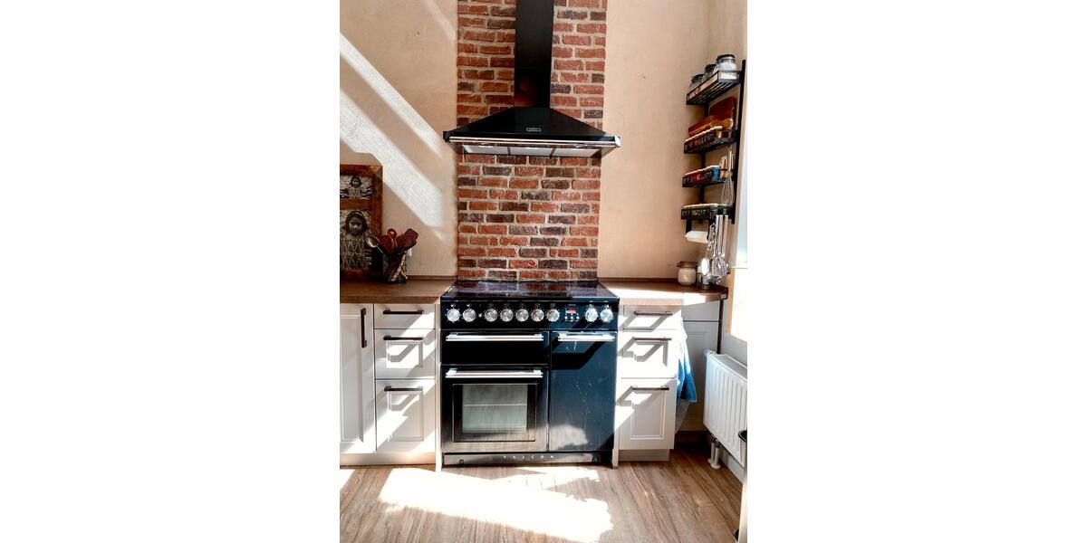 Erdgeschoßwohnung Schwerin - 3.5 Zimmer, 104 m&sup2;, 1.290&euro; | Angebot:26350922
