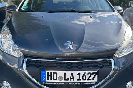 Peugeot 208 49.000 km 6.999 € Laudenbach 69514