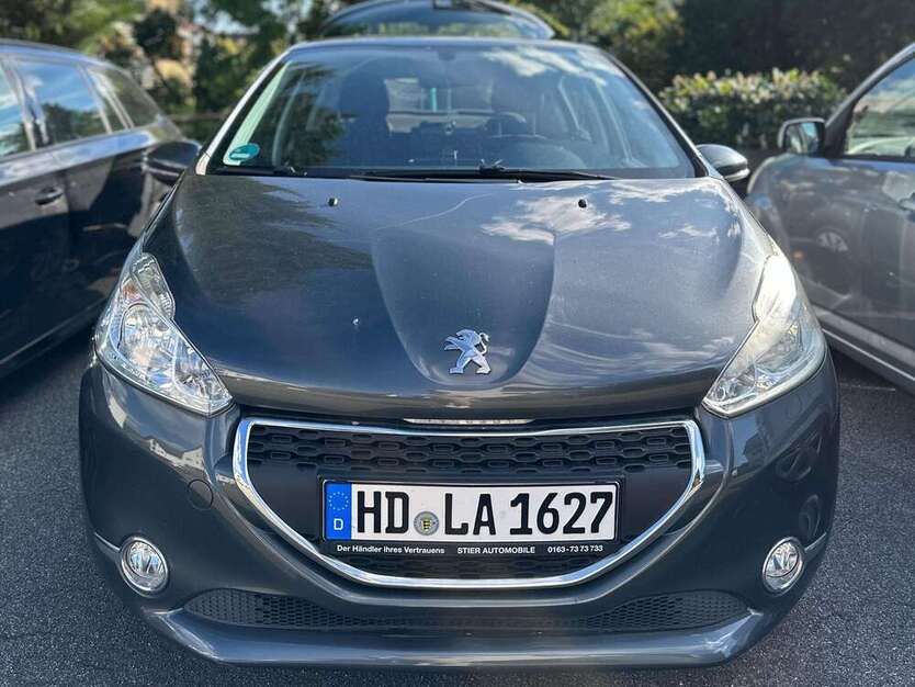 Peugeot 208 49.000 km 6.999 € Laudenbach 69514