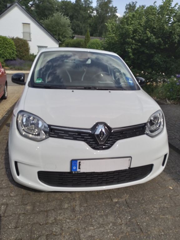 Renault Twingo 6.400 km 13.000 € Wegberg 41844