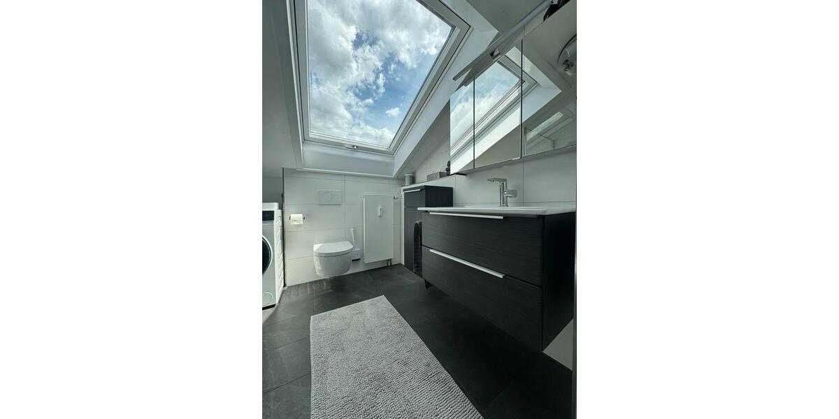 Dachgeschoßwohnung Erlenbach - 3 Zimmer, 70 m&sup2;, 331.000&euro; | Angebot:26619145
