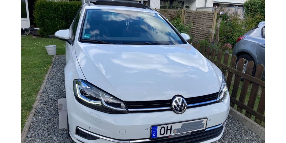 VW Golf 66.000 km 19.300 &euro; Techau 23689