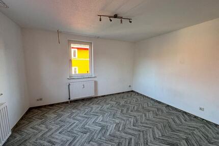 Renovierte 5-Zimmer-Maisonette-Wohnung in Wispenstein