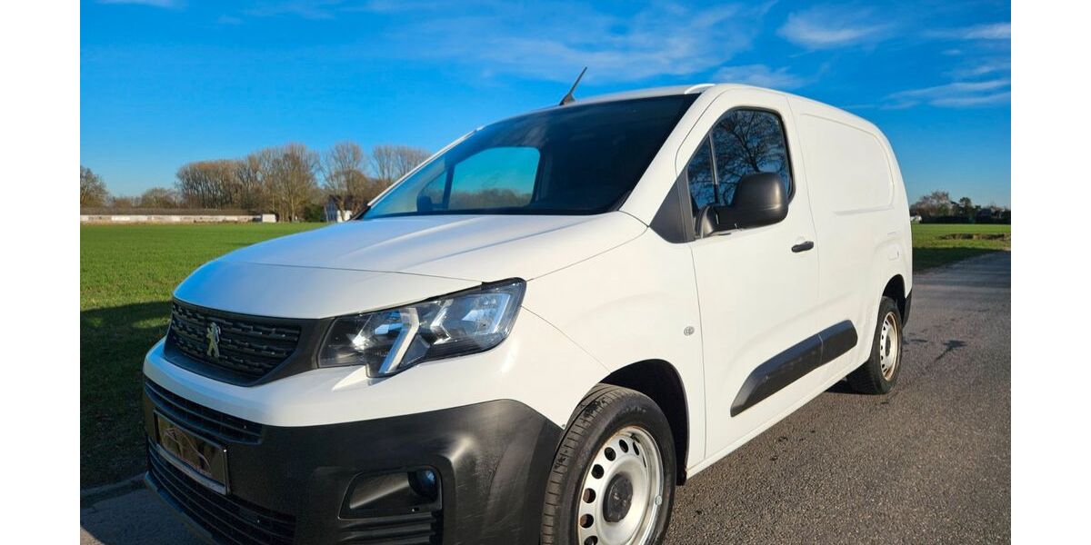 Peugeot Partner 219.000 km 7.000 &euro; Viersen 41749