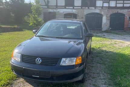 VW Passat 70.000 km 1.850 &euro; Lichtenstein 09350