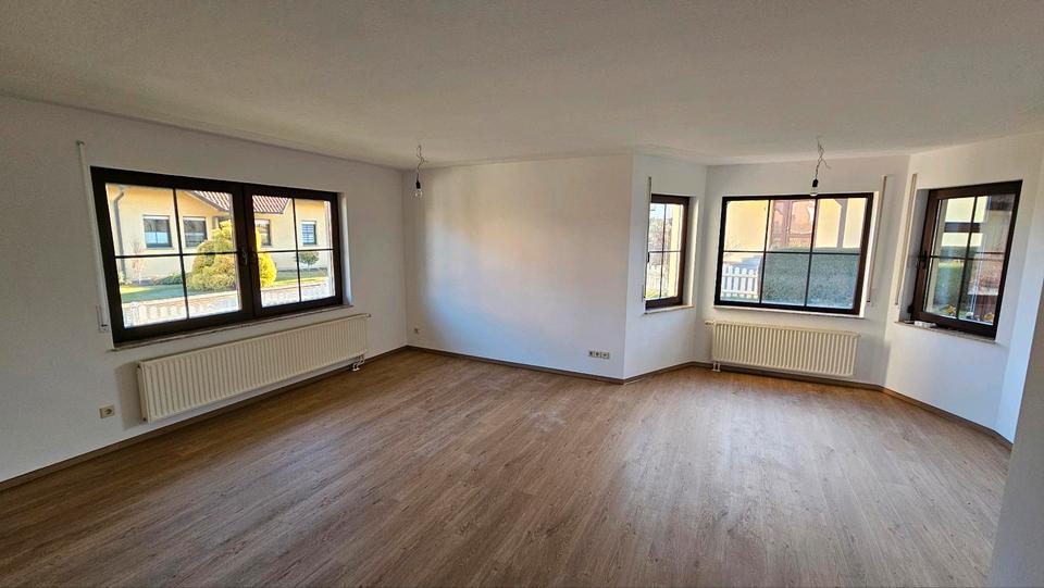Einfamilienhaus Aschersleben - 4 Zimmer, 120 m&sup2;, 1.200&euro; | Angebot:26320901