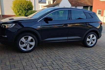 Opel Grandland (X) 71.000 km 12.500 &euro; Battweiler 66484