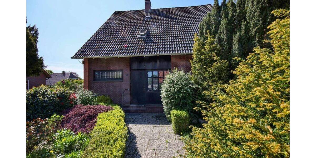 Mehrfamilienhaus, Wohnhaus Zetel Neuenburg - 6 Zimmer, 135 m&sup2;, 295.000&euro; | Angebot:26825651