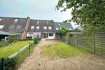 Wulfsdorf - renoviertes, kleines Reihenhaus mit Garten, Terrasse und Garage in Ostsee Nähe für max. 3 Personen!