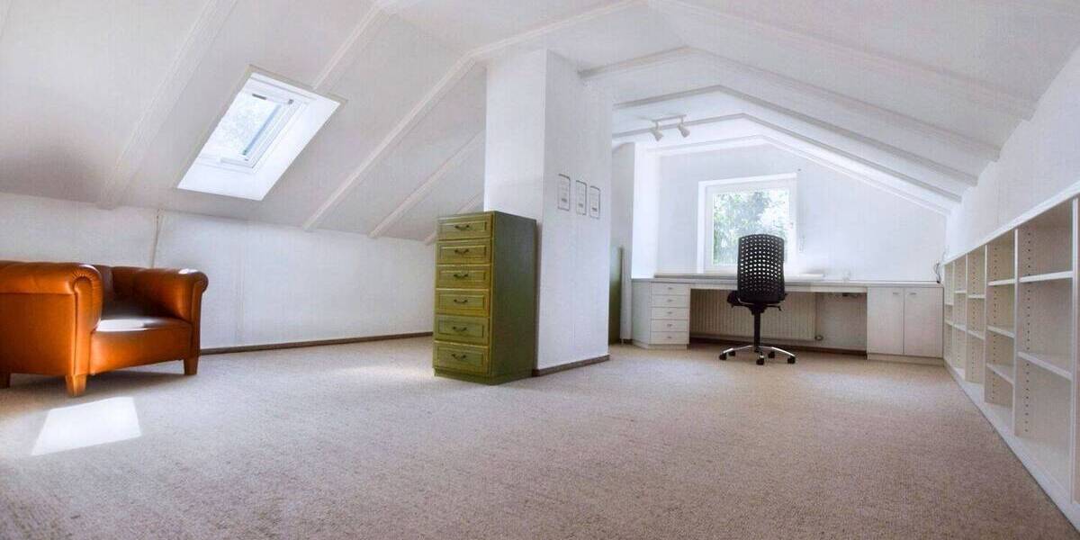 Einfamilienhaus Heilsbronn Weiterndorf - 8 Zimmer, 420 m&sup2;, 798.000&euro; | Angebot:25679029