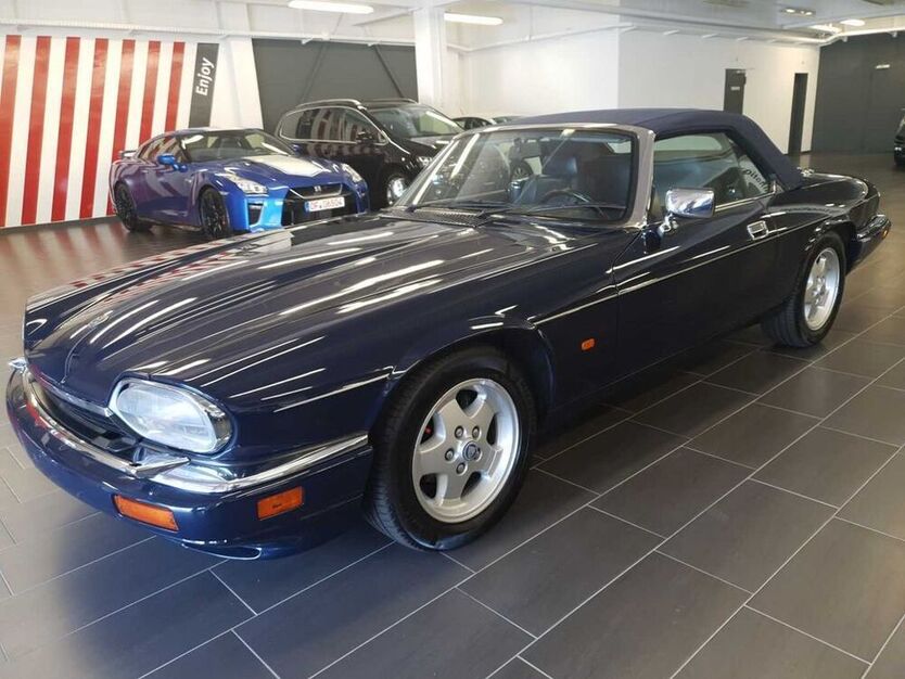 XJS