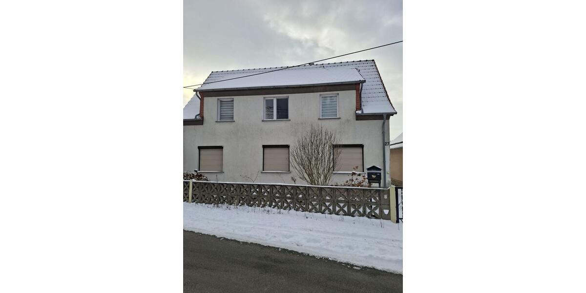 Einfamilienhaus Bad Liebenwerda - 9 Zimmer, 100 m&sup2;, 75.000&euro; | Angebot:27096912
