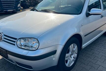 VW Golf 220.000 km 1.990 &euro; Sulzbach-Rosenberg 92237