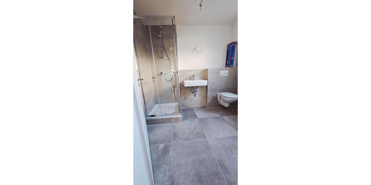 Schöne 2 Zimmer keller Wohnung zu vermieten 2 zimmer