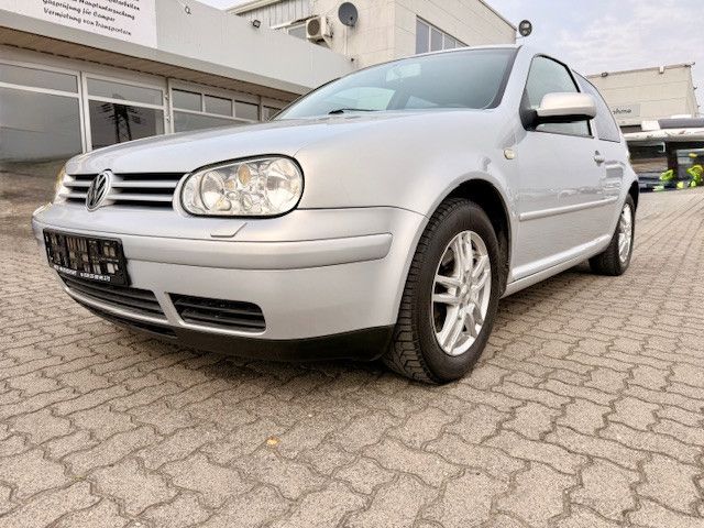 VW Golf 232.622 km 3.900 &euro; Staßfurt 39418