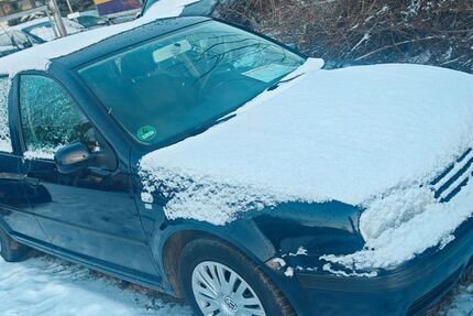 VW Golf 185.000 km 990 &euro; Umpferstedt 99441