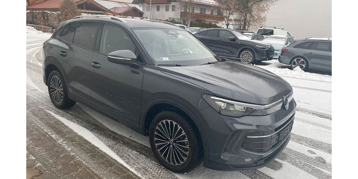 VW Tiguan 8.226 km 38.900 &euro; Bischofswiesen 83483