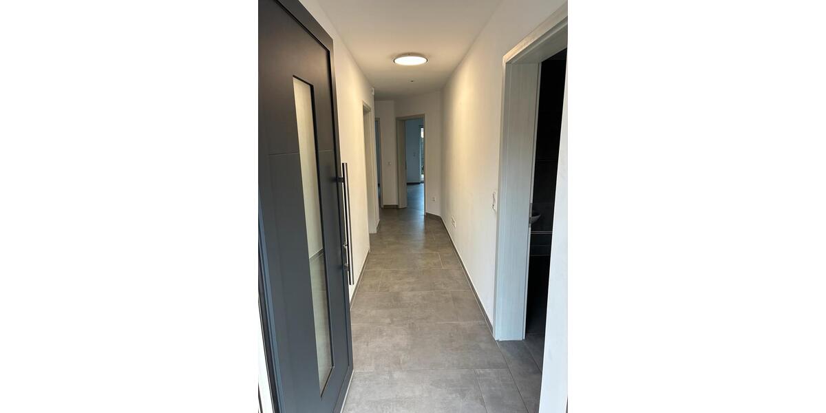 Erdgeschoßwohnung Sassenburg - 3 Zimmer, 85 m&sup2;, 845&euro; | Angebot:25423549