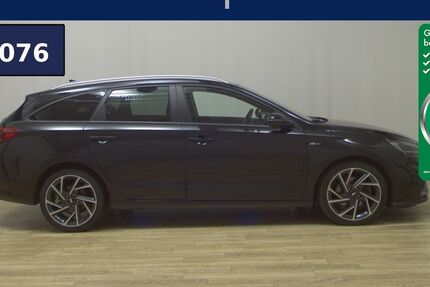 Hyundai i30 44.520 km 20.980 € Bremen / Arsten 28279