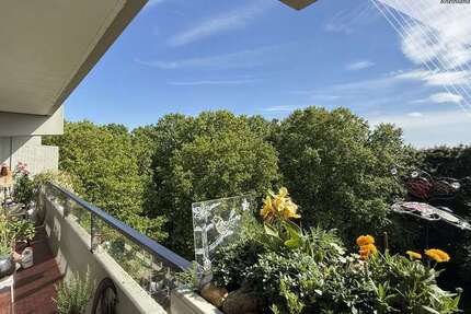 Wohnung zum Kaufen in Köln 179.000 € 70 m²