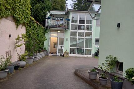 Haus Saarbrücken West - 10 Zimmer, 240 m&sup2;, 410.000&euro; | Angebot:26967242