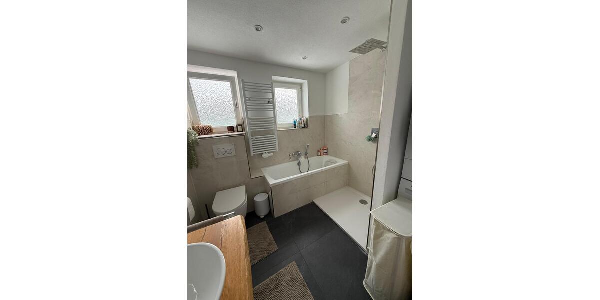 Etagenwohnung Traunreut Irsing - 6 Zimmer, 150 m&sup2;, 450.000&euro; | Angebot:26552015