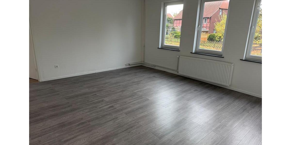 Großes Haus 280qm 8 Zimmer Einliegerwohnung 12 km v. Wolfsburg 8 zimmer