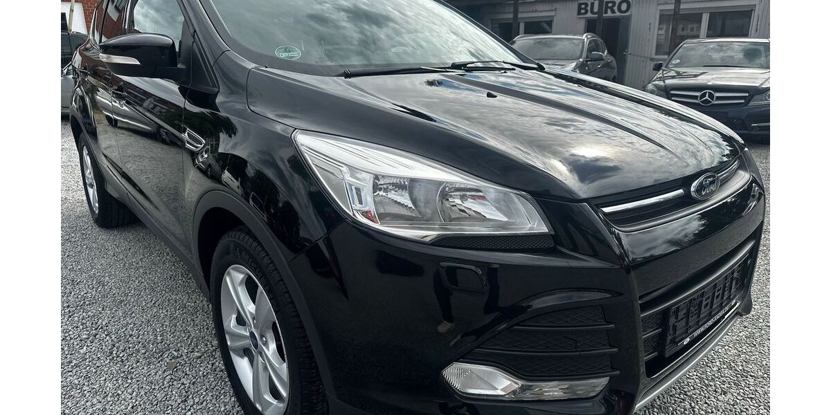Ford Kuga 94.929 km 8.999 &euro; Schönefeld/ OT Großziethen 12529