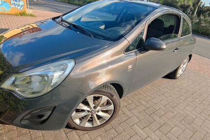 Opel Corsa 200.000 km 2.900 &euro; Neu edingen 68535